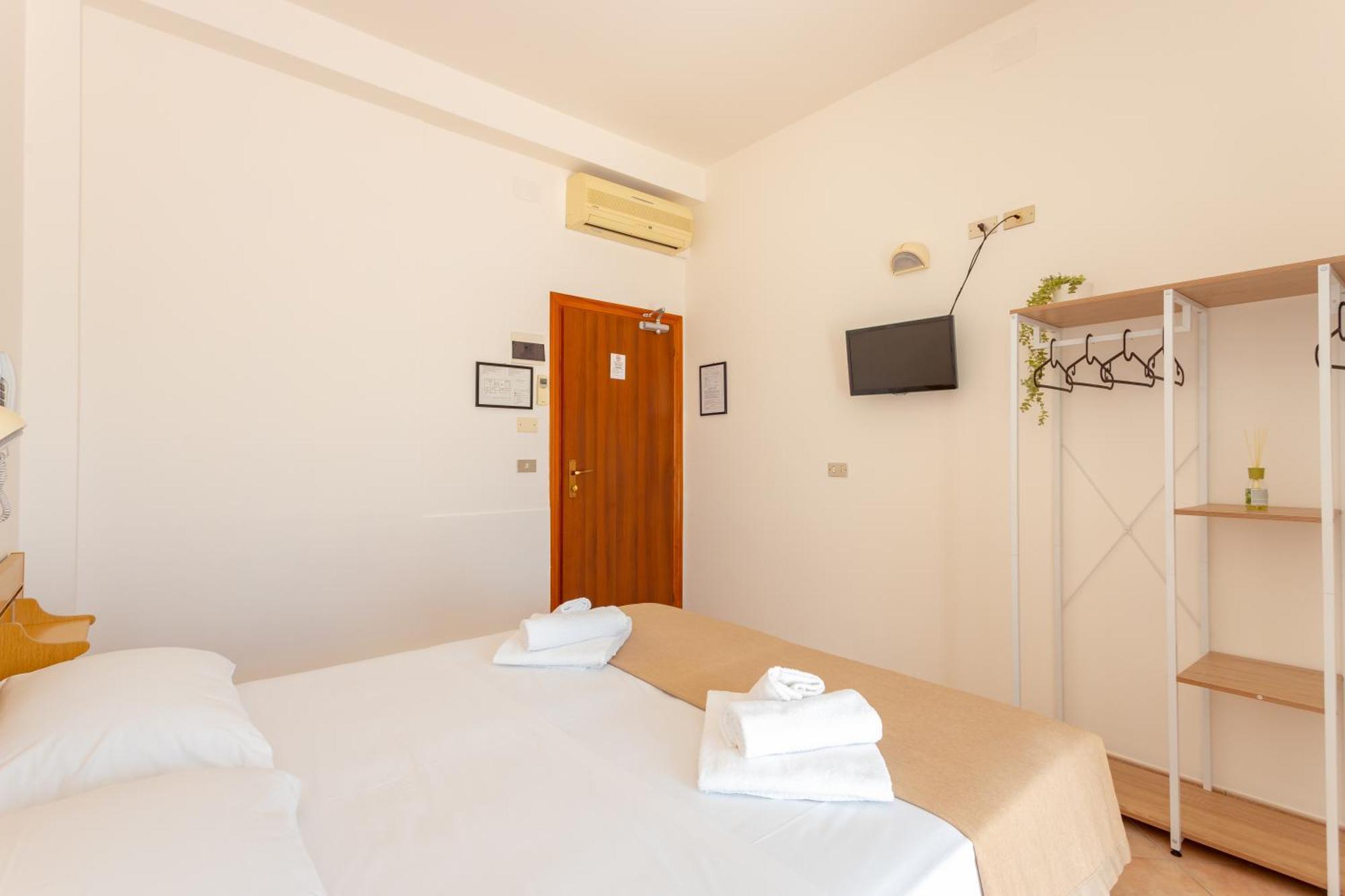 Hotel Katina Rimini Extérieur photo