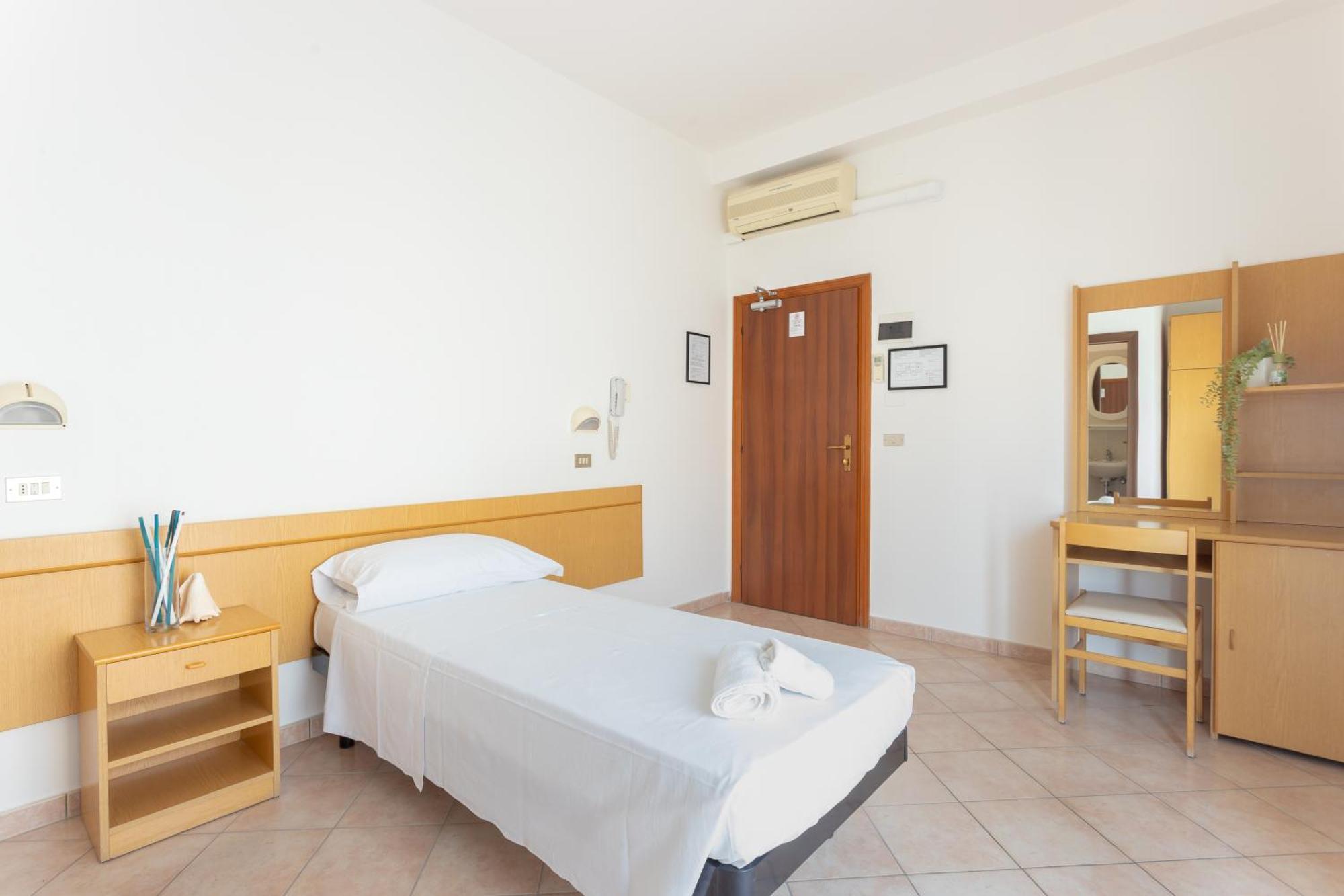 Hotel Katina Rimini Extérieur photo