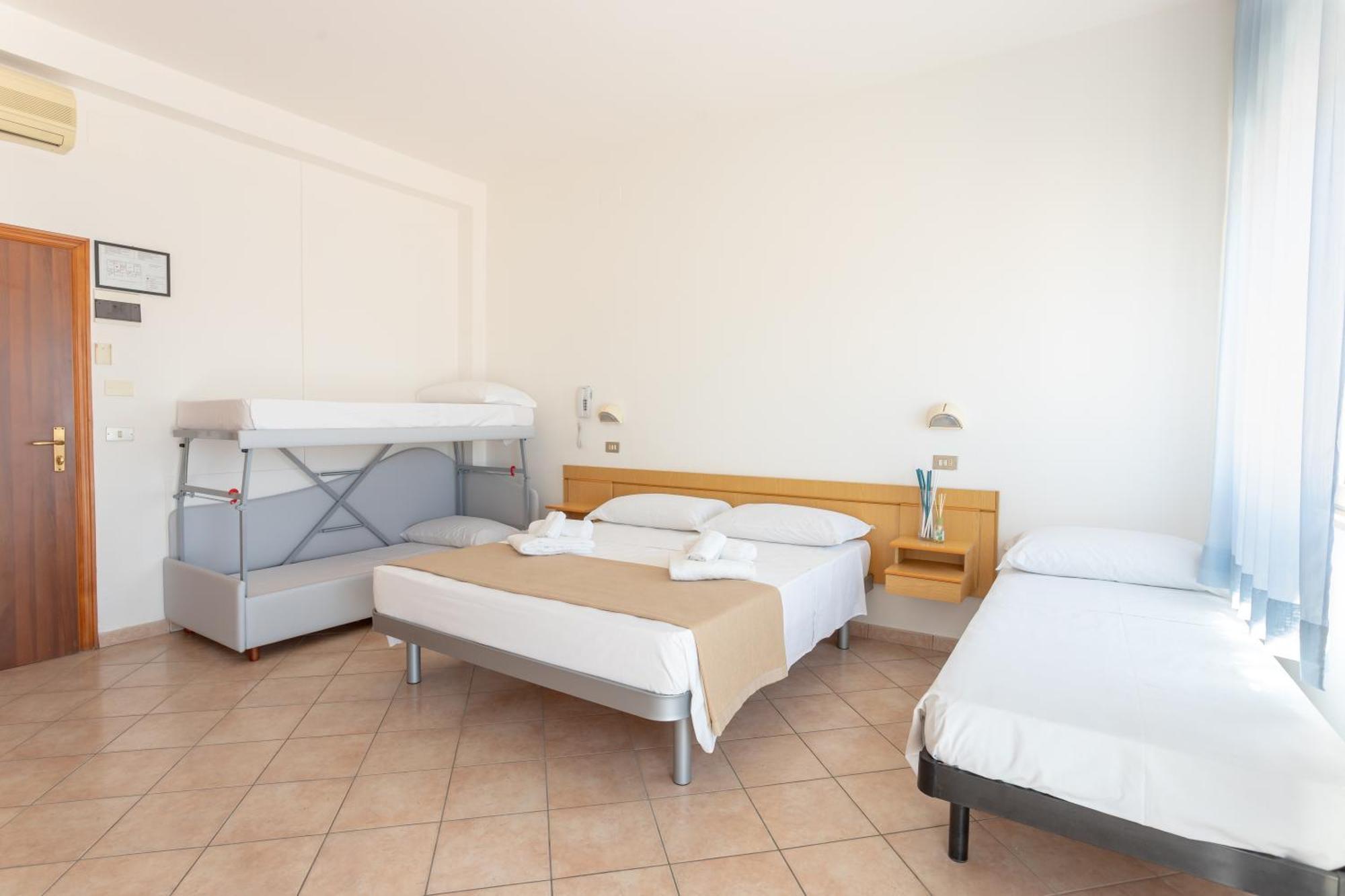 Hotel Katina Rimini Extérieur photo